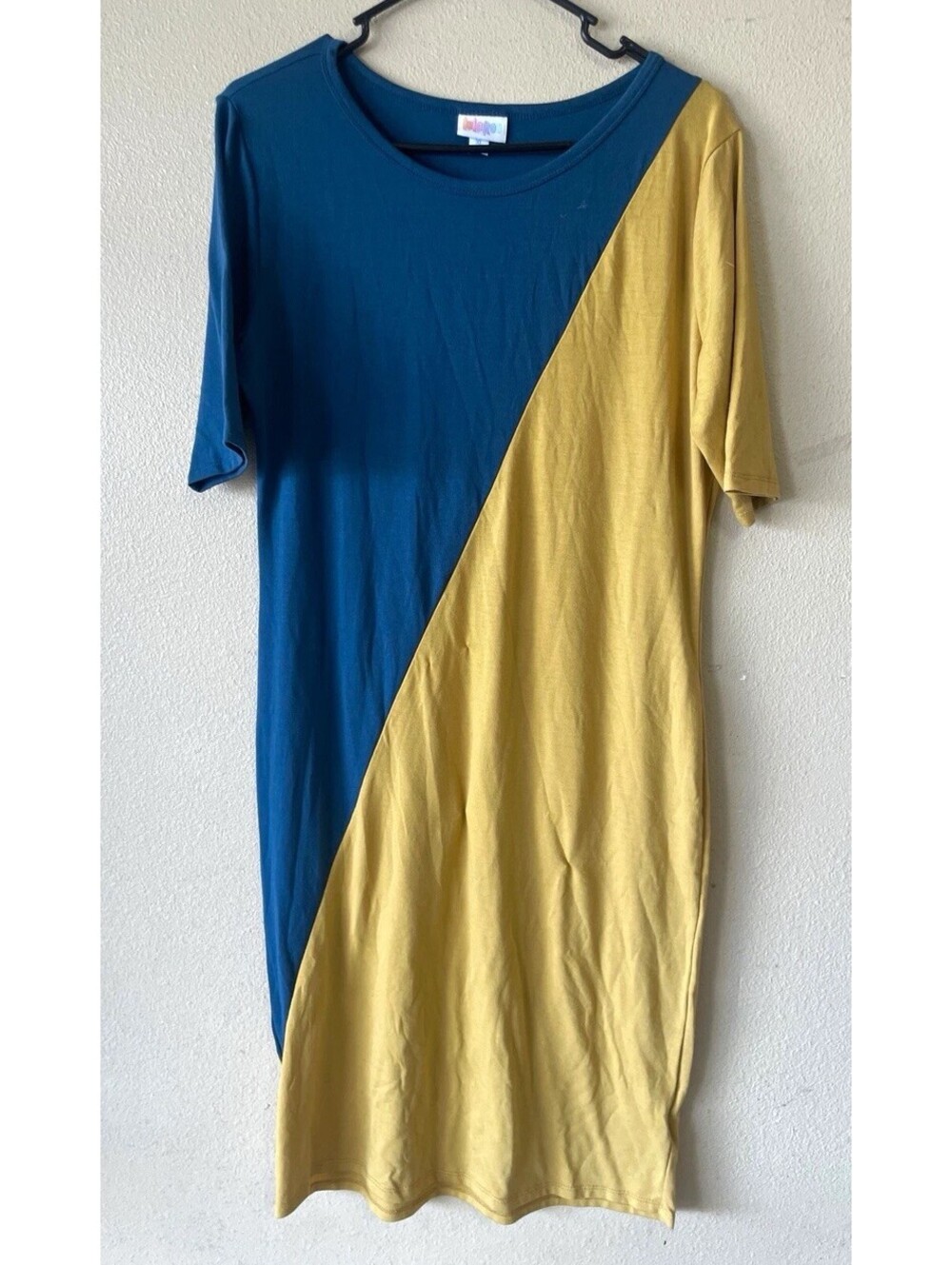 LuLaRoe t shirt dress XL Blue Yellow Short Sleeve Shift Knee Length Colorblock